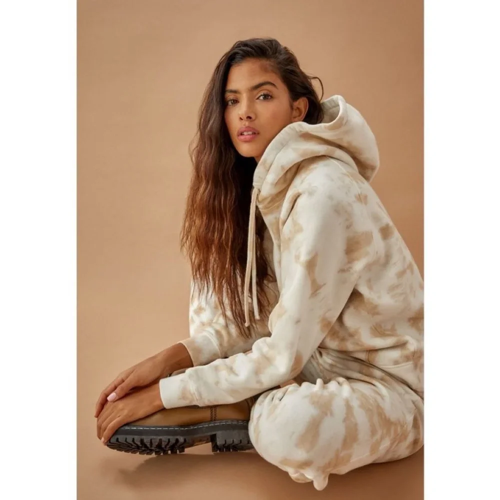 ✨NWT✨ REFORMATION Tanner Classic Hoodie in Clay Tornado Sz XS, S - Picture 3 of 4